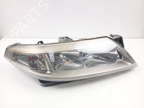 Used Right headlight RENAULT LAGUNA II (BG0/1_) 1.9 dCi (BG08, BG0G) (120 hp) 31652182