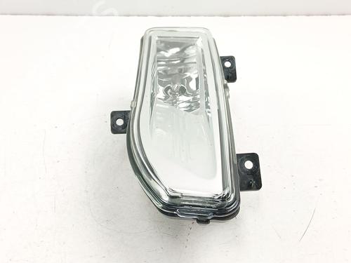 Right front fog light NISSAN QASHQAI II (J11, J11_) 1.2 DIG-T | BP30078476C31