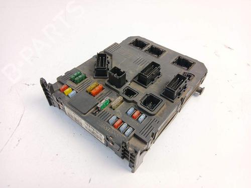 Used Fuse box Fuse box CITROËN BERLINGO / BERLINGO FIRST Box Body/MPV (M_) 1.6 HDI 90 (MB9HX, MC9HX) (90 hp) 39728344 39728344