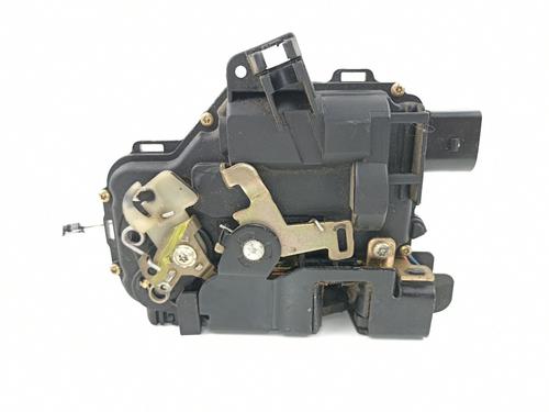 Front left lock SKODA OCTAVIA I (1U2) 1.6 | BP12203265C98 
