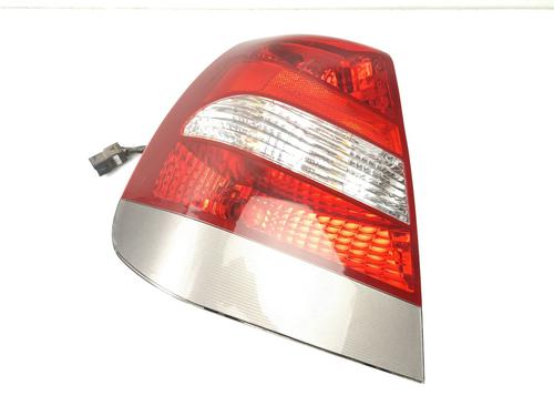 Left taillight DAEWOO NUBIRA Saloon (J100) 1.6 16V (106 hp) 17493428