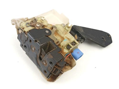 Used Front left lock VW TRANSPORTER T5 Van (7HA, 7HH, 7EA, 7EH) 1.9 TDI (85 hp) 22737579