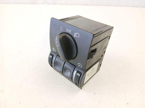 Used Headlight switch Headlight switch 33027580 33027580