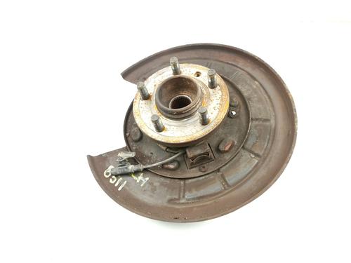 Used Right rear steering knuckle LAND ROVER DISCOVERY III (L319) 2.7 TD 4x4 (190 hp) 25131753