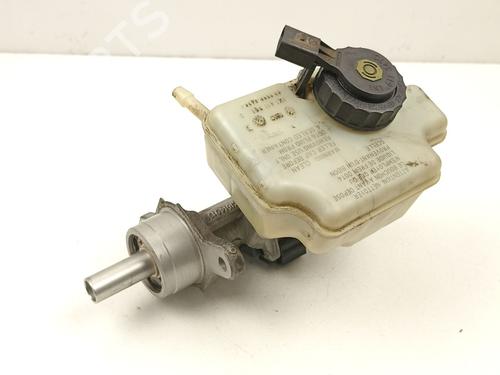 Used Brake master cylinder Brake master cylinder 37441740 37441740