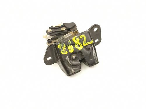 Used Tailgate lock HYUNDAI TUCSON (JM) 2.0 CRDi (113 hp) 13891004