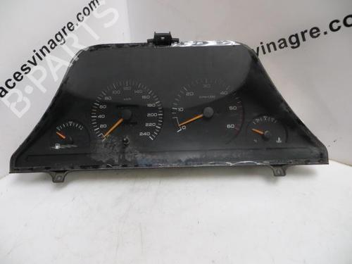 Used Instrument cluster PEUGEOT 605 (6B) 2.1 TD 12V (109 hp) 20117432