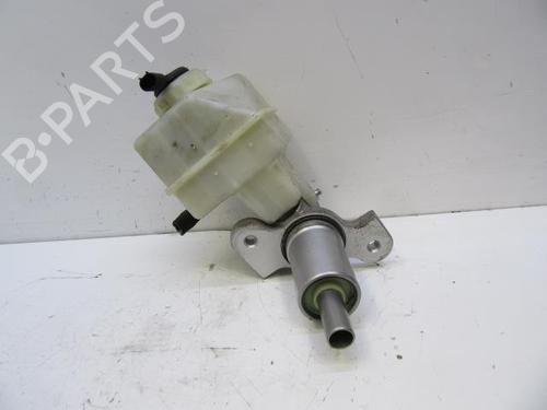 Brake master cylinder BMW X3 (E83) 2.0 d | BP37441359M77 - Image 3