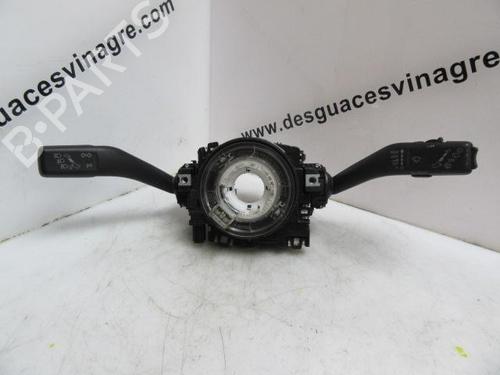 Used Steering column stalk VW GOLF VI (5K1) 1.4 (80 hp) 20117756