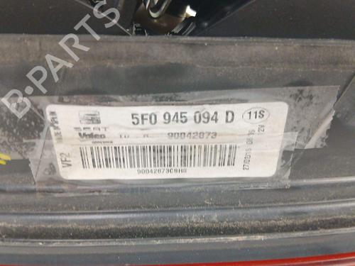 Right tailgate light SEAT LEON (5F1) 1.6 TDI | BP39210474C80 - Image 8