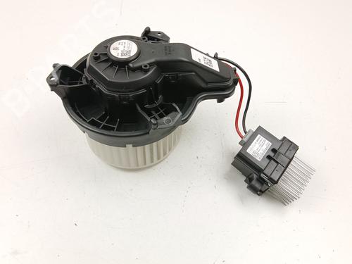 Used Heater blower motor FORD FOCUS IV Turnier (HP) 1.0 EcoBoost mHEV (155 hp) 29449786