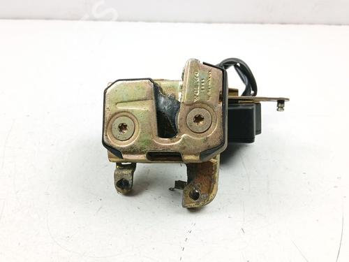Front left lock VOLVO 740 Kombi (745) 2.3 | BP30911706C98