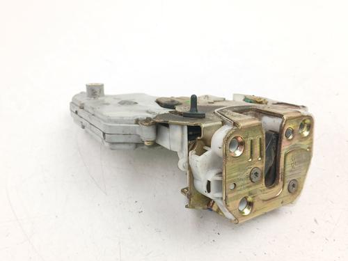 Used Rear right lock Rear right lock NISSAN PRIMERA Hatchback (P11) 2.0 TD (90 hp) 35966485 35966485