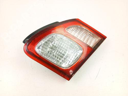 Farolim direito da mala NISSAN ALMERA II Hatchback (N16) 2.2 Di (110 hp) 30591874