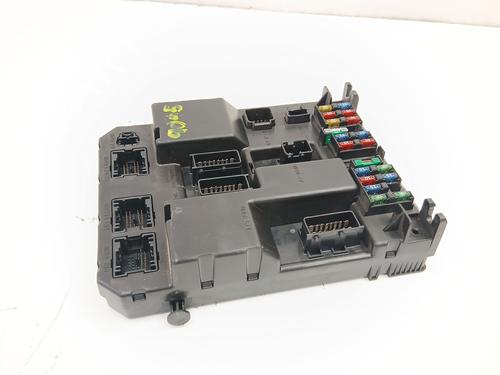 Used Fuse box Fuse box 36992369 36992369