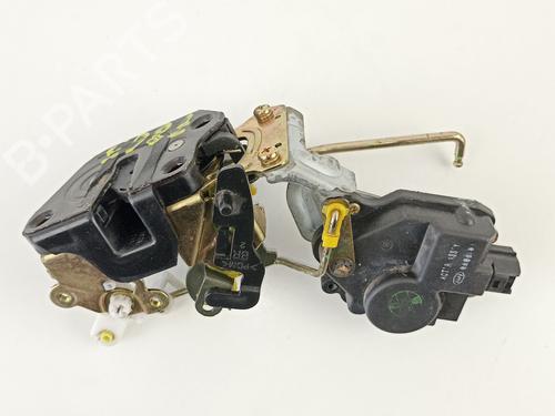 Serratura posteriore destra HYUNDAI TRAJET (FO) 2.0 CRDi (113 hp) 12551126