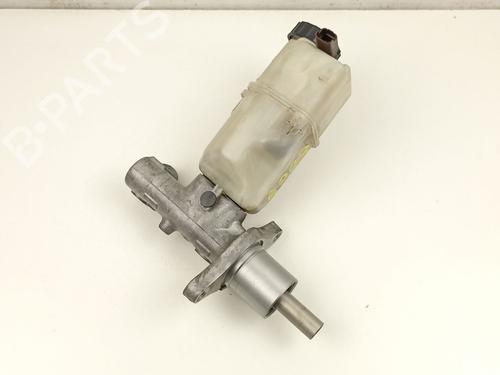 Used Brake master cylinder Brake master cylinder 37441556 37441556