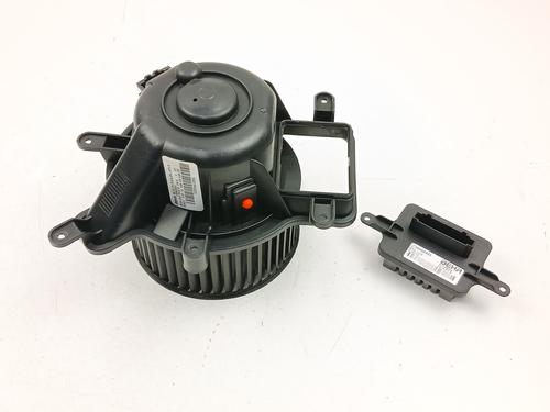 Used Heater blower motor PEUGEOT 5008 (0U_, 0E_) 2.0 HDi 150 / BlueHDi 150 (150 hp) 29608959