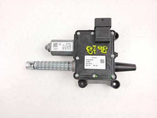 Electric handbrake PEUGEOT 5008 (0U_, 0E_) 2.0 HDi 150 / BlueHDi 150 | BP29814399E5