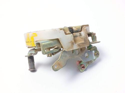 Used Tailgate lock Tailgate lock OPEL FRONTERA A Sport (U92) 2.0 i (52SUD2, 55SUD2) (115 hp) 40515718 40515718