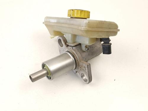 Used Brake master cylinder Brake master cylinder 37441794 37441794