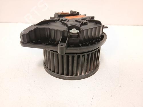 Heater blower motor SEAT EXEO ST (3R5) 1.8 TSI | BP36338507M62 - Image 4