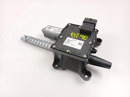 Used Electric handbrake PEUGEOT 5008 (0U_, 0E_) 2.0 HDi 150 / BlueHDi 150 (150 hp) 29814399