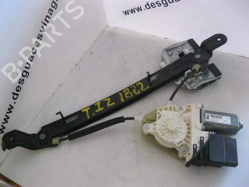 Used Rear left window mechanism Rear left window mechanism SEAT LEON (1P1) 2.0 TDI 16V (140 hp) 11956697 11956697