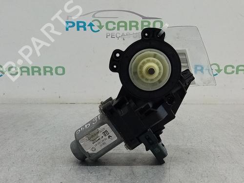 Used Right front window motor RENAULT MEGANE IV Hatchback (B9A/M/N_) [2015-2026]  31763895