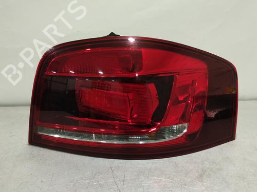 Used Right taillight Right taillight AUDI A3 (8P1) 2.0 TDI (140 hp) 18250444 18250444