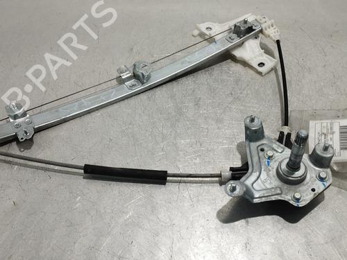 rudehejsemekanisme-hjre-bagtil-toyota-yaris-_p21_-_pa1_-_ph1_-2020-31764419 main image