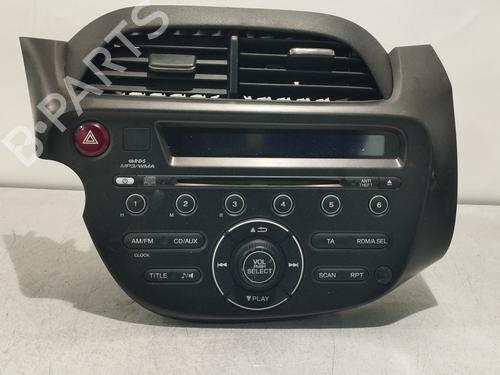 Used Radio Radio HONDA JAZZ III (GE_, GG_, GP_, ZA_) 1.3 HYBRID (GP1) (102 hp) 16994797 16994797
