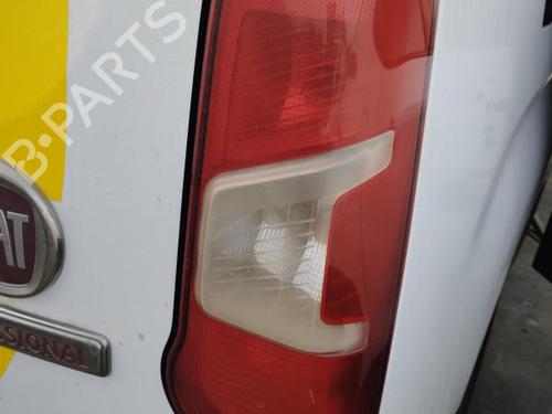 Højre baglygte FIAT DOBLO Box Body/MPV (510_, 511_) [2022-2026]  31765491
