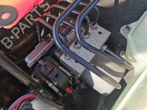 Used ABS pump AUDI A4 B7 Convertible (8HE) 2.0 TDI (140 hp) 26717098