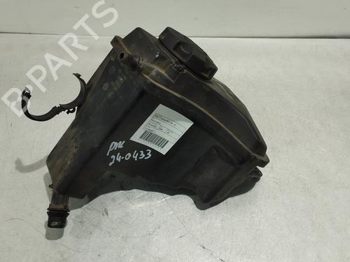 Used Windscreen washer tank BMW 3 (E90) 320 d (163 hp) 31766836