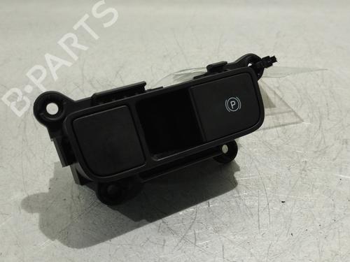 BP31767070I18 main image