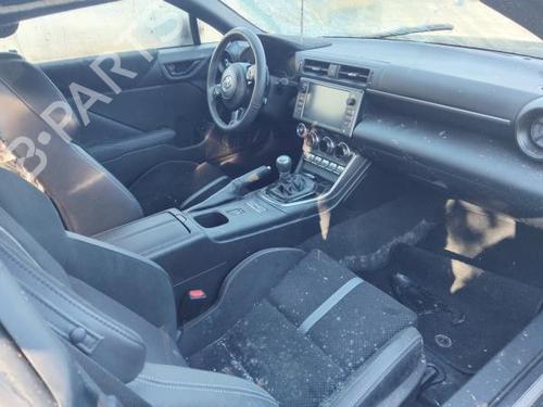 BP31768213O1 main image