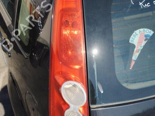 left-taillight-ford-fiesta-v-jh_-jd_-14-tdci-2001-2002-2003-2004-2005-2006-2007-2008-2009-2010-2011-2012-2013-2014-20161179 main image