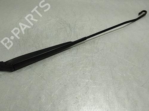 front-windshield-wiper-arm-renault-kangoo-express-fw01_-2008-30545542 main image
