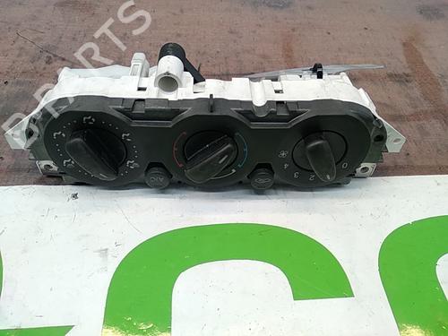 Used Climate control FORD FOCUS II (DA_, HCP, DP) [2004-2013]  9772106
