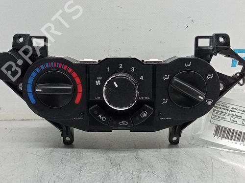 Comando clima CHEVROLET AVEO / KALOS Hatchback (T250, T255) 1.2 (84 hp) 9800049