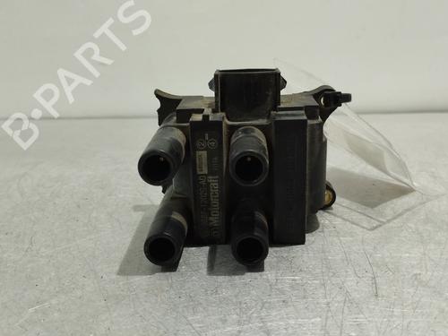 Used Ignition coil FORD FIESTA V (JH_, JD_) 1.3 (69 hp) 25487060