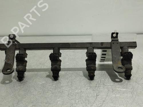 Used Injection rail CHEVROLET AVEO / KALOS Hatchback (T250, T255) 1.2 (72 hp) 21596174