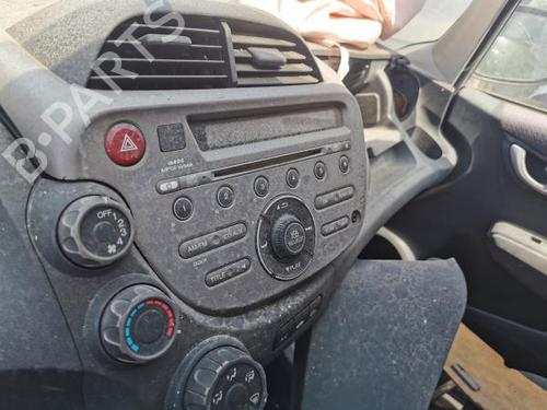Used Radio Radio HONDA JAZZ III (GE_, GG_, GP_, ZA_) 1.2 (GG1) (90 hp) 25767892 25767892