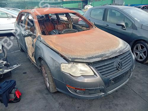 Right headlight VW PASSAT B6 Variant (3C5) 1.9 TDI | BP40612473C29 - Image 2