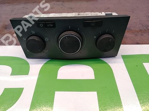 Used Climate control OPEL ASTRA H Estate (A04) [2004-2014]  9772683