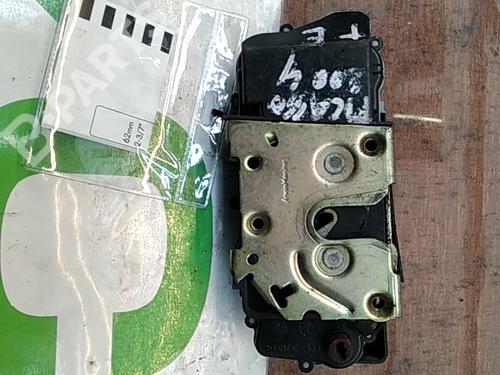 Venstre bagtil lås CITROËN XSARA PICASSO (N68) [1999-2012]  9771542