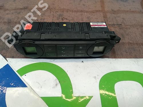AC Styreenhet / Manøvreringsenhet FORD FOCUS II (DA_, HCP, DP) [2004-2013]  9771660