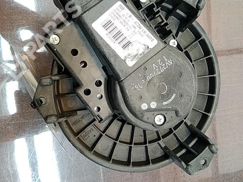 Ventilator motor TOYOTA AURIS (_E18_) [2012-2019]  9772633