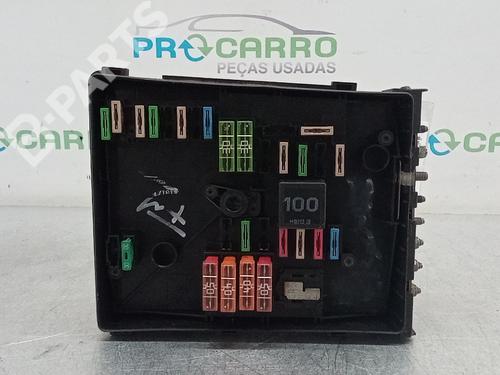 Used Fuse box SEAT LEON (1P1) 1.9 TDI (105 hp) 9797154